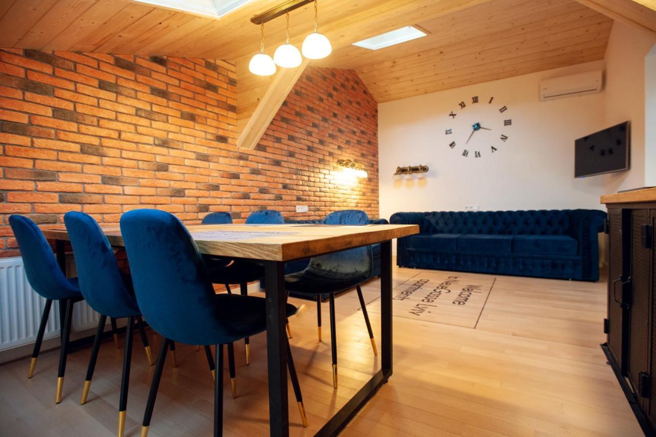 Neue Gasse Lviv Apartments Εξωτερικό φωτογραφία